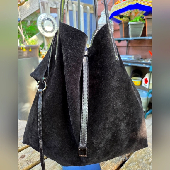 Tiffany & Co Boho Reversible Black Suede Handbag - Picture 4 of 14